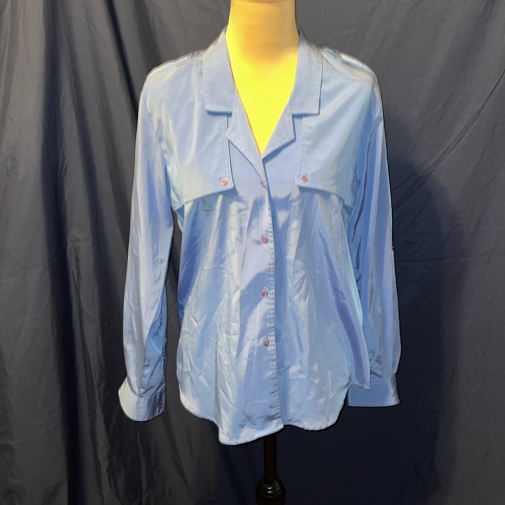 Vintage Dana Alexander button up top. Size 10. Periwinkle blue.